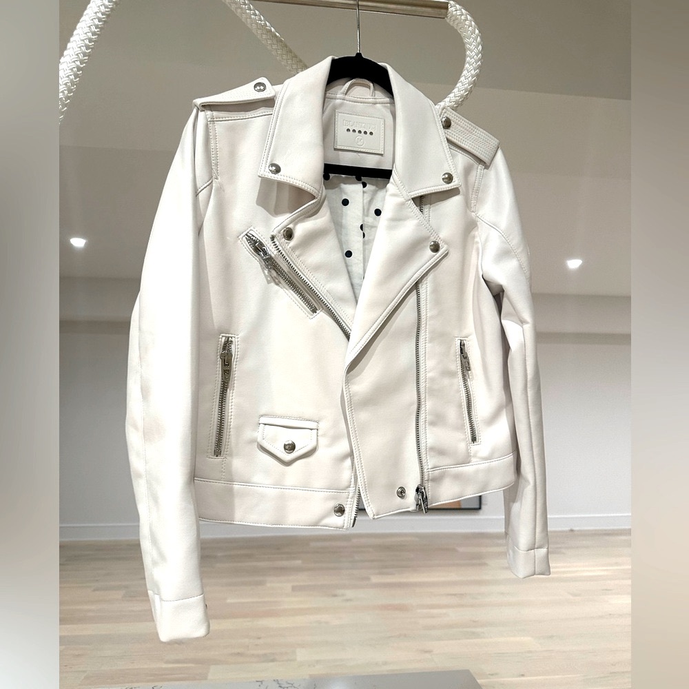 BLANK NYC WHITE LEATHER Like jacket. NEW NO TAGS
